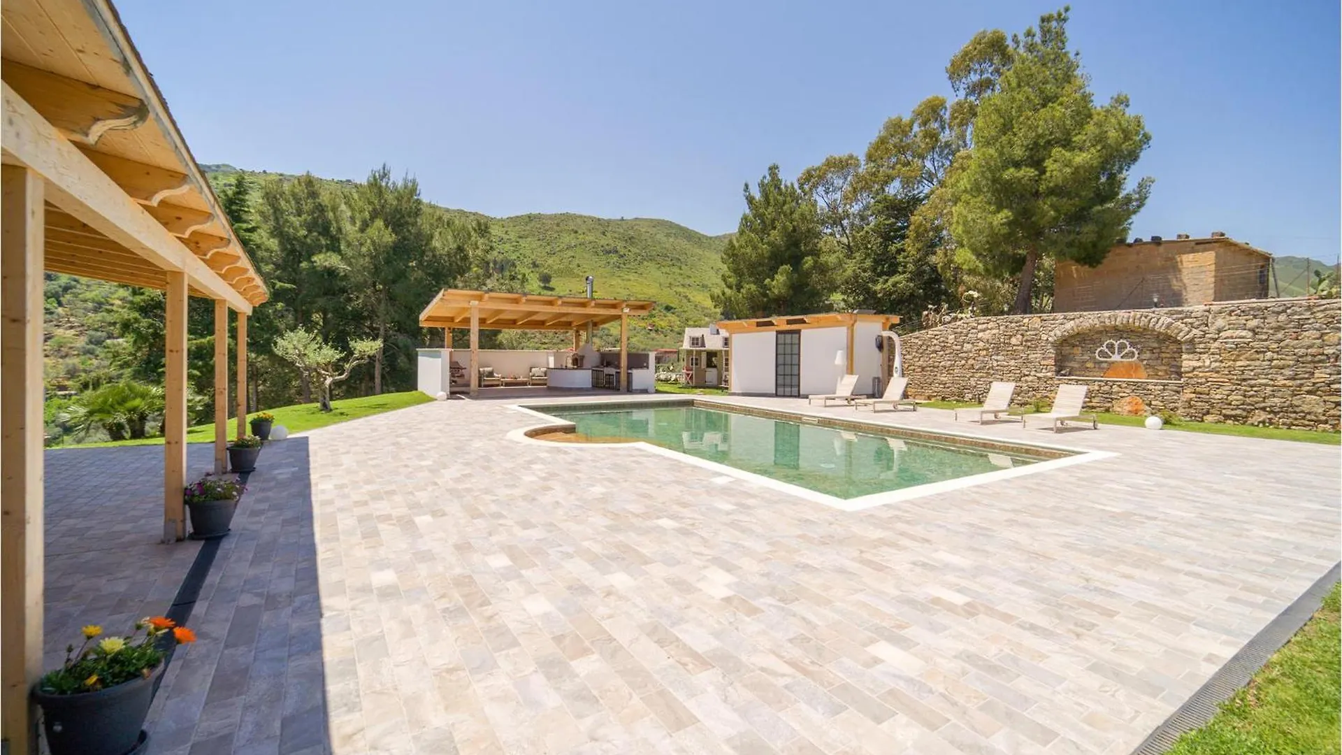 Dimora Di Famiglia Villa Belmonte Mezzagno Holiday home