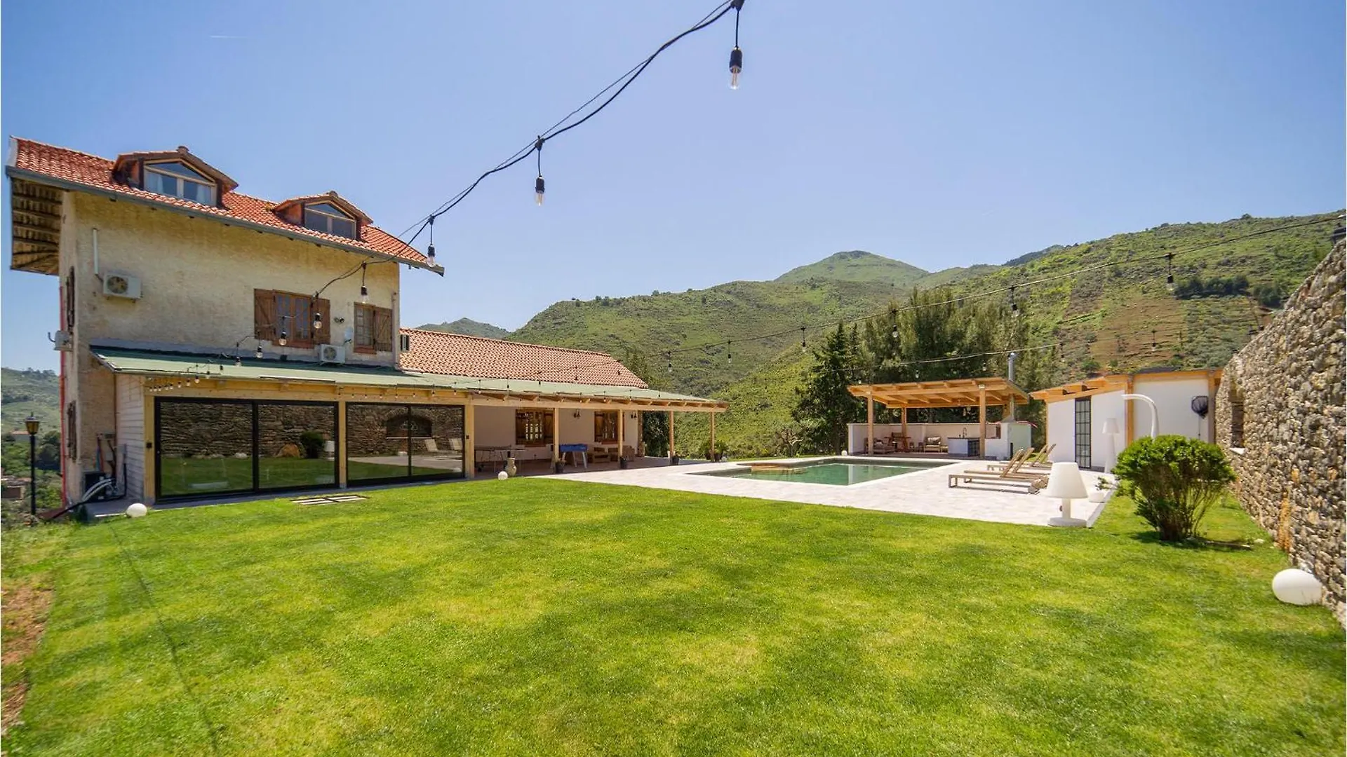 Holiday home Dimora Di Famiglia Villa Belmonte Mezzagno