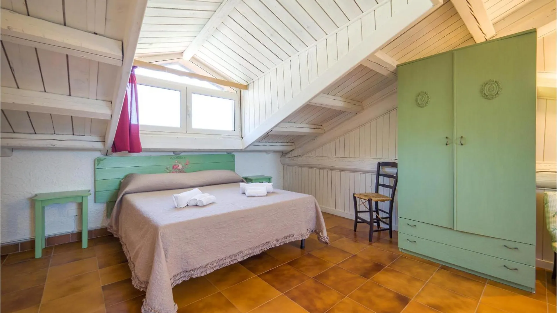 Dimora Di Famiglia Villa Belmonte Mezzagno 0*,