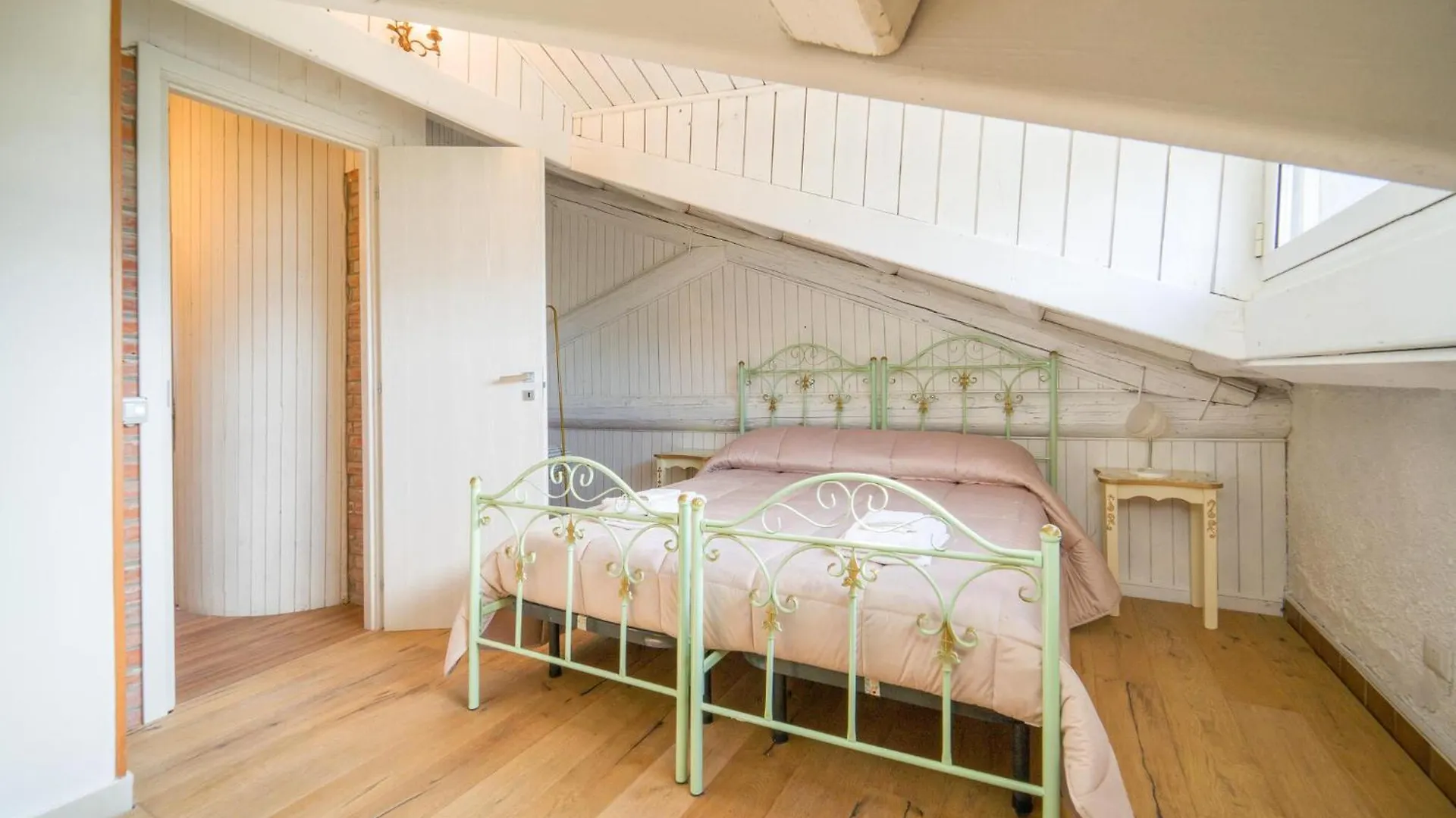 Holiday home Dimora Di Famiglia Villa Belmonte Mezzagno Italy