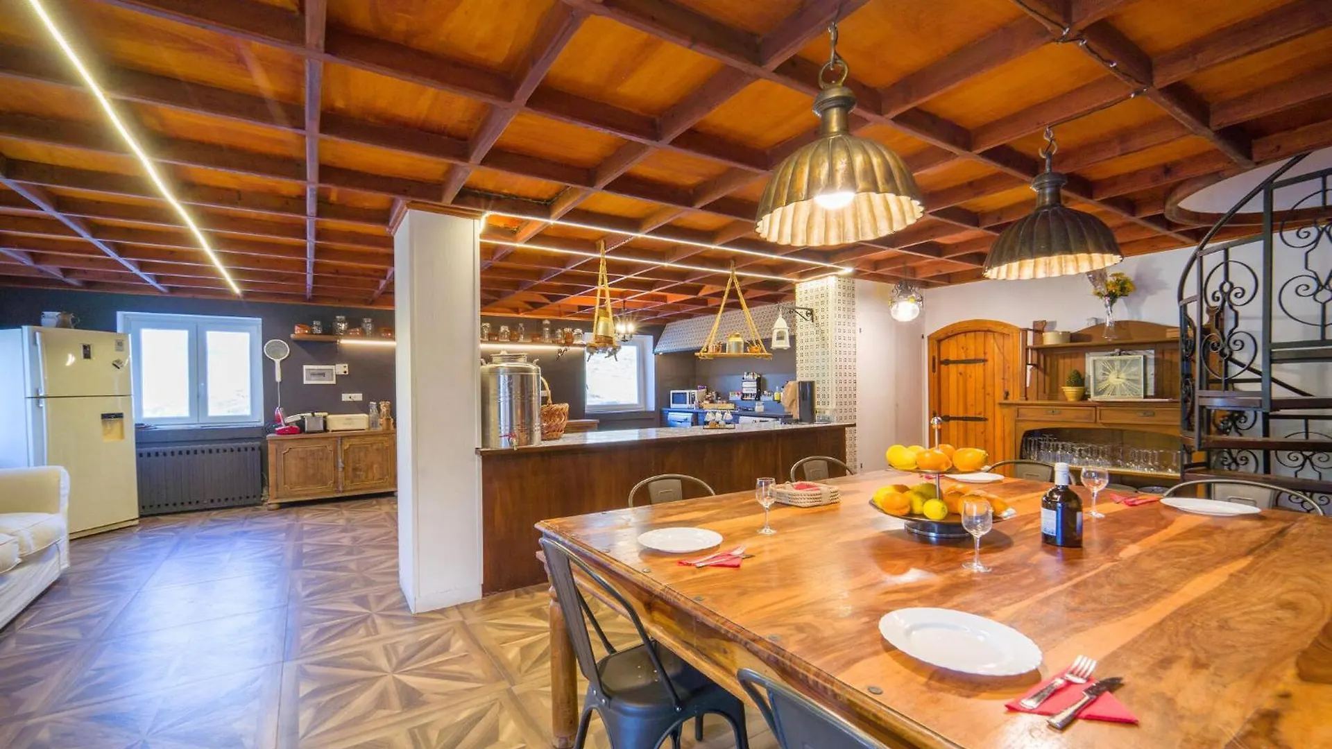Dimora Di Famiglia Villa Belmonte Mezzagno 0*,